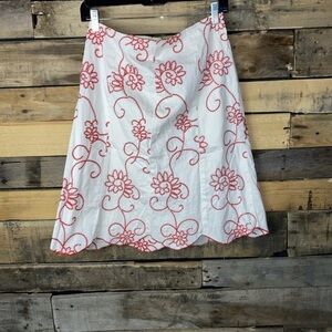 Vintage Kelly and & Diane Red Floral Embroidered Skirt Size 6  Cream